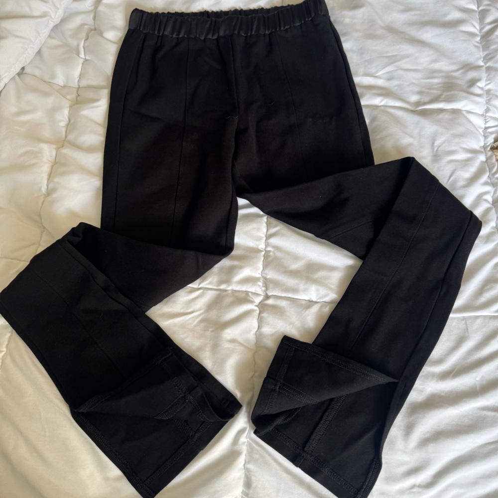 Bella Black High-Waisted Split Hem Leggings